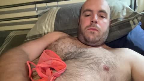 Owen2022 online show from 04/11/26, 06:29