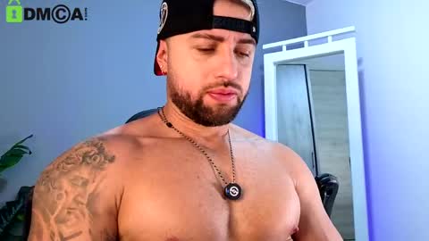 Maximus Owen online show from 03/22/26, 04:10