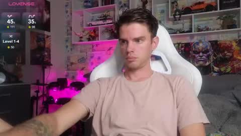 Mike online show from 10/10/25, 12:04