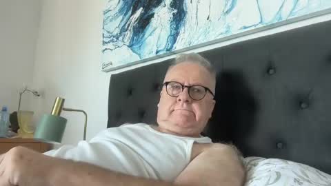 ozhairybearxxxx online show from 02/07/25, 01:04