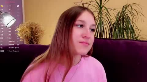 Caroline or just Lina online show from 09/20/25, 01:17