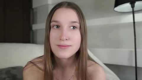 Caroline or just Lina online show from 01/09/26, 01:19