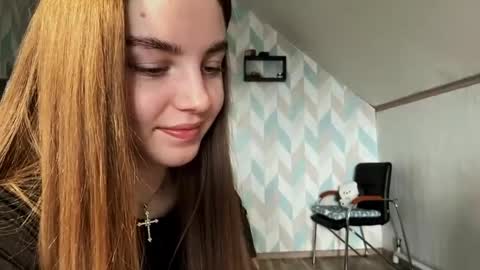 Snapshot of oziedootson chatting on 04/04/26, 04:44 Kate online show from 04/04/26, 04:44