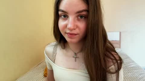 Snapshot of oziedootson chatting on 04/11/26, 07:45 Kate online show from 04/11/26, 07:45