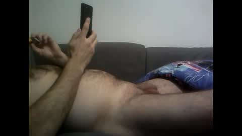 Snapshot of ozzy60 chatting on 10/26/25, 07:31 ozzy60 online show from 10/26/25, 07:31