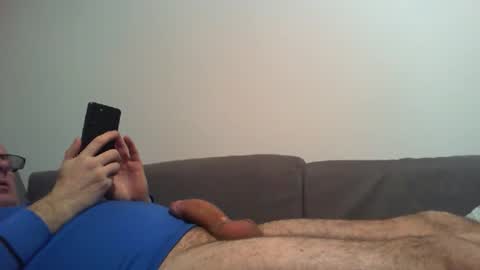 Snapshot of ozzy60 chatting on 01/17/26, 06:55 ozzy60 online show from 01/17/26, 06:55