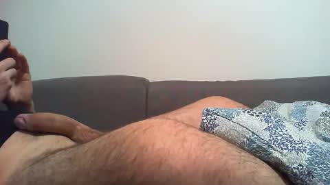 Snapshot of ozzy60 chatting on 02/15/26, 08:38 ozzy60 online show from 02/15/26, 08:38