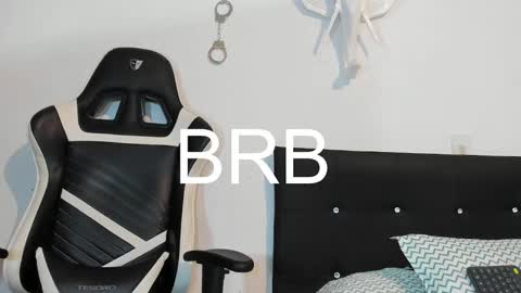 Snapshot of p_jhon chatting on 01/26/25, 12:16 P online show from 01/26/25, 12:16