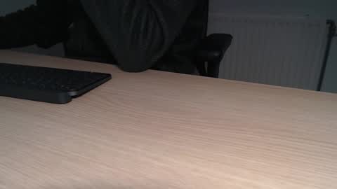 Pierre online show from 02/15/25, 08:22