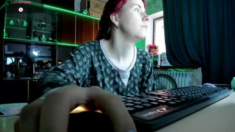 Ella online show from 01/24/25, 06:57