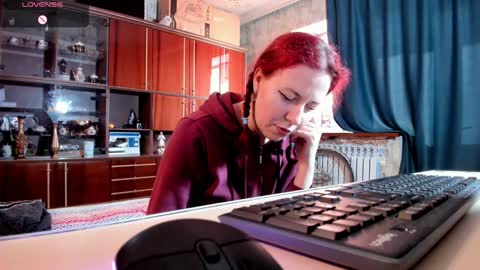 Ella online show from 02/07/25, 12:17