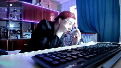 Ella online show from 03/01/25, 06:46