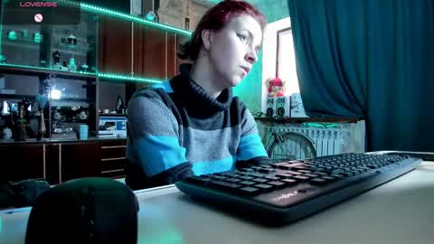 Ella online show from 03/03/25, 06:15