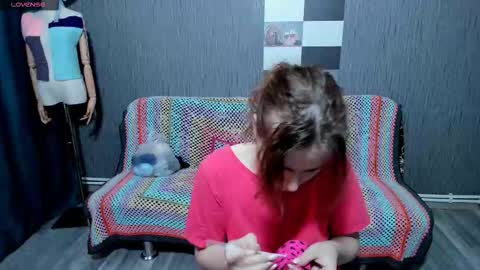 Ella online show from 09/27/25, 07:24