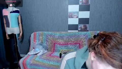 Ella online show from 09/29/25, 07:24