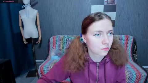 Ella online show from 10/15/25, 07:30