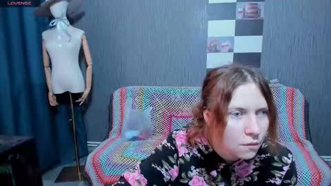 Ella online show from 10/25/25, 07:49