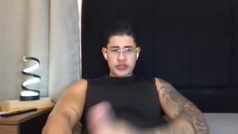 Javi    online show from 05/18/26, 06:08