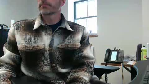 Snapshot of paddleme100 chatting on 01/06/25, 07:02 Paddle me online show from 01/06/25, 07:02