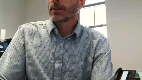 Snapshot of paddleme100 chatting on 02/28/25, 08:39 Paddle me online show from 02/28/25, 08:39