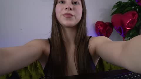 Paige online show from 03/05/25, 01:39