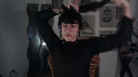 Snapshot of painprince69 chatting on 03/23/26, 04:38 Pain Prince online show from 03/23/26, 04:38