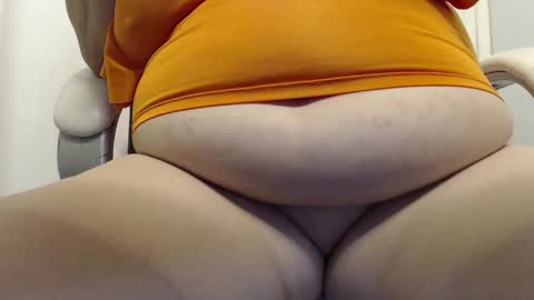 Snapshot of paiperhalliwey chatting on 01/25/25, 03:09 paiperhalliwey online show from 01/25/25, 03:09