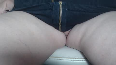 Snapshot of paiperhalliwey chatting on 03/01/25, 08:13 paiperhalliwey online show from 03/01/25, 08:13