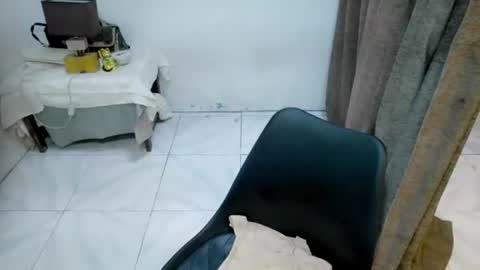 Snapshot of pakarat_karatxcx chatting on 09/18/25, 03:03 pakarat_karatxcx online show from 09/18/25, 03:03