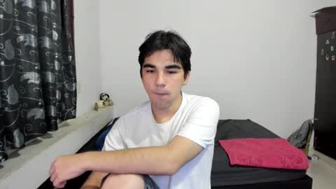 pakun_ online show from 09/17/25, 01:40