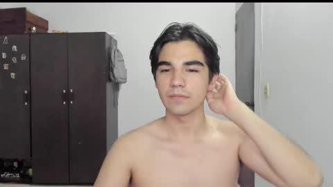 pakun_ online show from 11/28/25, 04:26