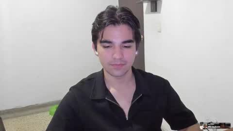 pakun_ online show from 03/14/26, 01:44