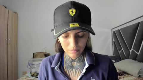 Snapshot of palechor69 chatting on 11/10/25, 12:20 palechor online show from 11/10/25, 12:20