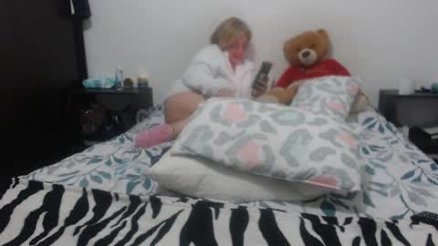 paloma online show from 01/30/25, 04:16