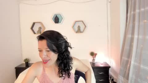 Paloma  online show from 02/12/25, 09:22