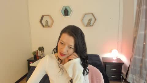 Paloma  online show from 11/27/25, 09:39