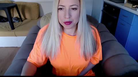 Snapshot of pam_fans chatting on 02/10/25, 07:47 BABE online show from 02/10/25, 07:47