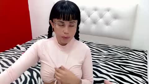 pamela_666_ online show from 12/11/24, 09:55