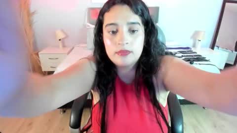 Snapshot of pamela_cheverry chatting on 02/25/26, 04:44 Pamela online show from 02/25/26, 04:44