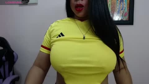 Snapshot of pamela_claus chatting on 07/12/26, 01:57 Pamela Claus online show from 07/12/26, 01:57