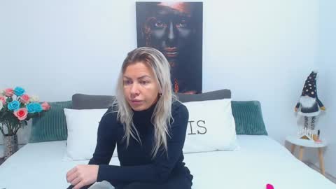 PAMEL ISSY online show from 01/31/25, 08:22