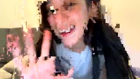 pamela_milleer online show from 04/17/26, 12:24