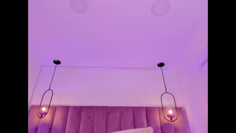 Snapshot of pamela_vega chatting on 02/13/25, 07:03 Manuela online show from 02/13/25, 07:03