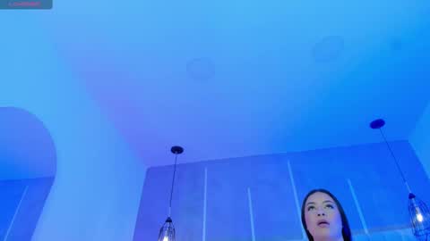 Snapshot of pamela_vega chatting on 09/15/25, 11:54 Manuela online show from 09/15/25, 11:54