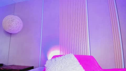 Pamela West online show from 12/14/25, 07:40