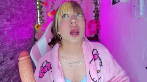 Snapshot of pamelajhonsom chatting on 01/17/25, 03:53 pamelajhonsom online show from 01/17/25, 03:53