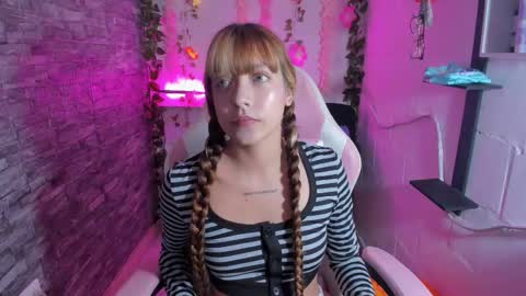 Snapshot of pamelajhonsom chatting on 10/21/25, 05:30 pamelajhonsom online show from 10/21/25, 05:30