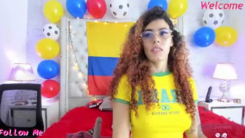 Snapshot of pamelamiler_ chatting on 07/05/26, 02:24 TELL ME PAMELLA AND GIVE ME A GOOD GRADE ITS IMPORTANT online show from 07/05/26, 02:24