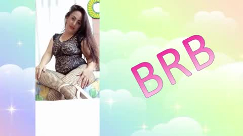 Snapshot of pamelavasquez_ chatting on 11/20/25, 09:31 pamela online show from 11/20/25, 09:31