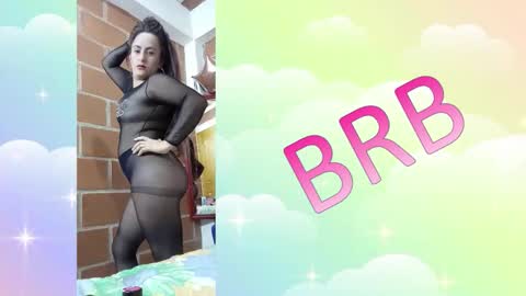 Snapshot of pamelavasquez_ chatting on 11/23/25, 01:49 pamela online show from 11/23/25, 01:49